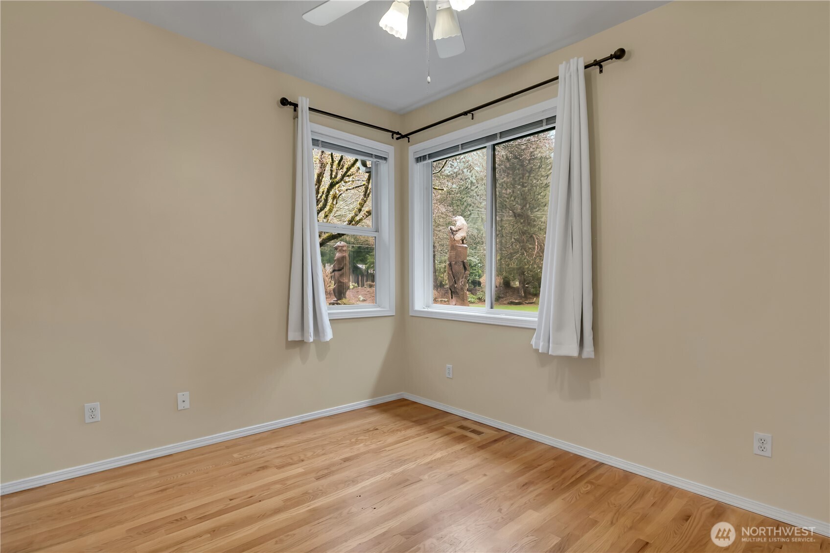 44217 Southeast Mt Si Road North Bend, WA 98045 - Photo 22 of 32