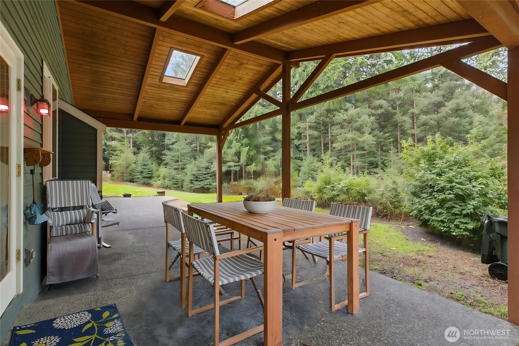 44217 Southeast Mt Si Road North Bend, WA 98045 - Photo 29 of 32