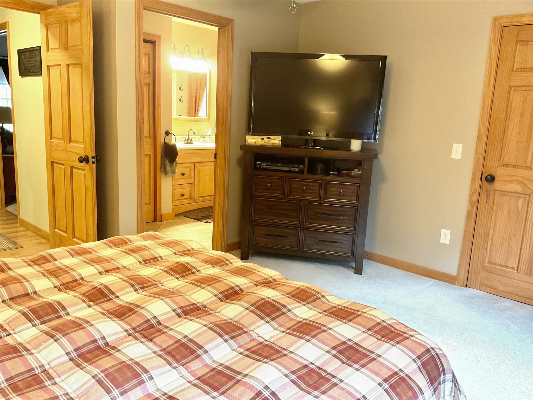 285 Bog Pond Road Fryeburg, ME 04037 - Photo 13 of 35 Gallery Image 13