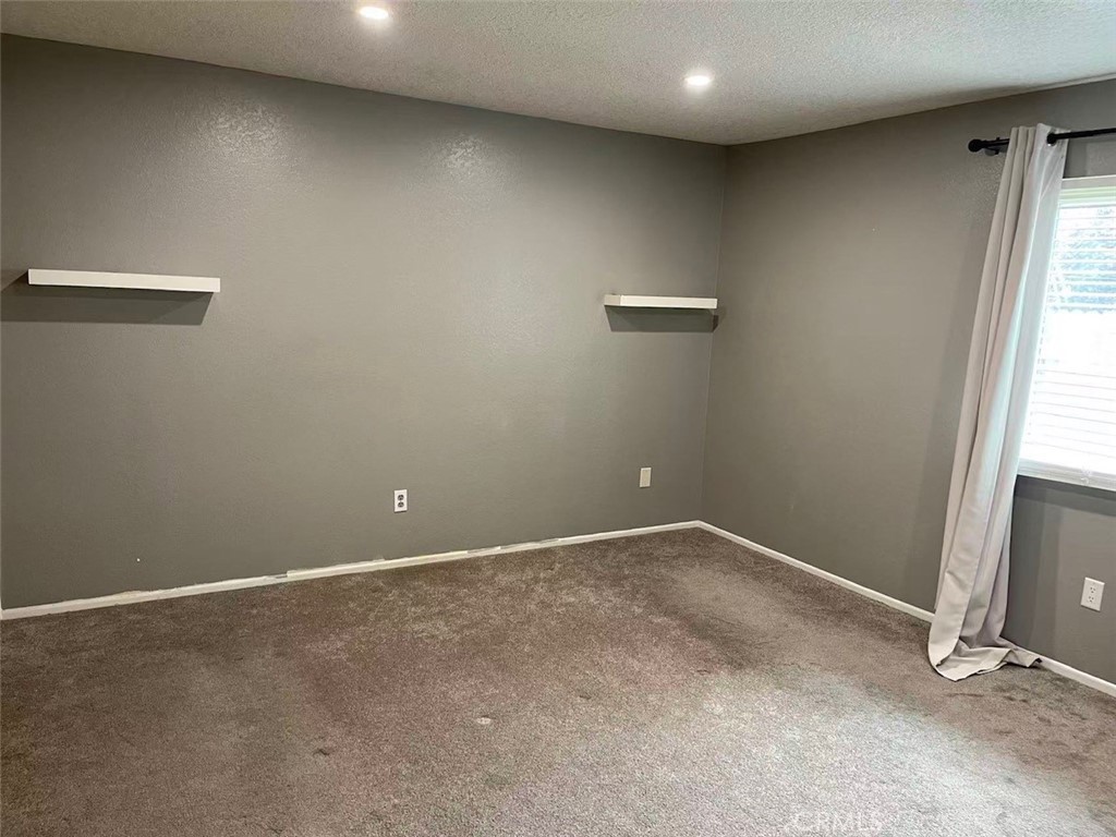 8664 Oak Drive Rancho Cucamonga, CA 91730 - Photo 10 of 19