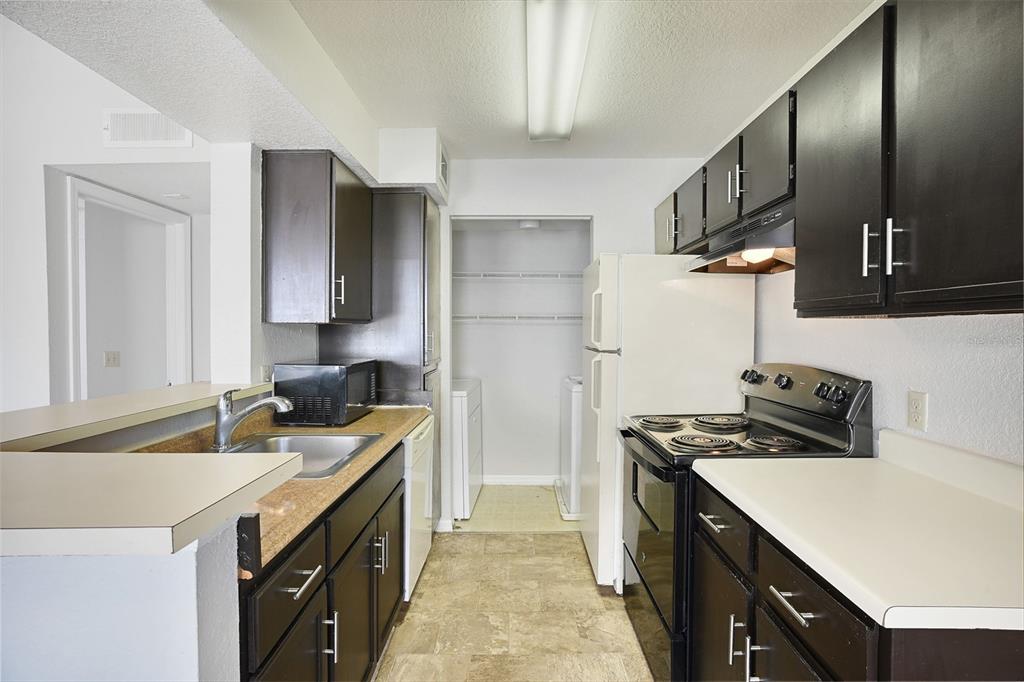 1029 South Hiawassee Road, Unit 2424 Orlando, FL 32835 - Photo 13 of 38