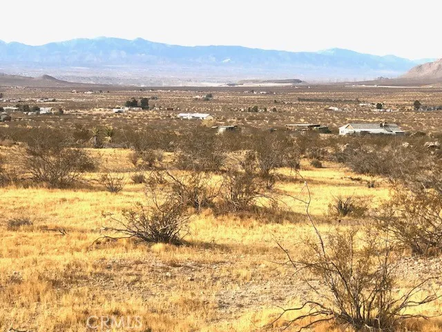 0 Sapota Road Apple Valley, CA 92307 - Photo 3 of 11 a view of city and mountain
