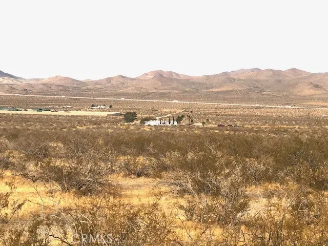 0 Sapota Road Apple Valley, CA 92307 - Photo 6 of 11 a view of an ocean