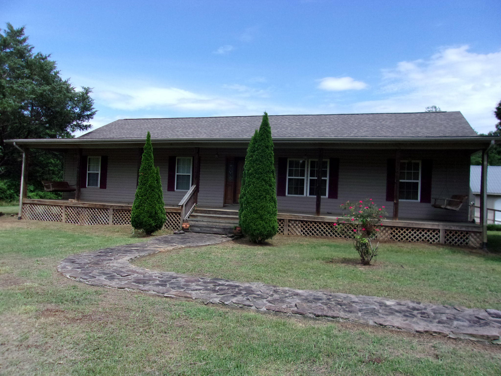 1303 Grayson Road Whitwell, TN 37397 - Photo 1 of 40 394_2613