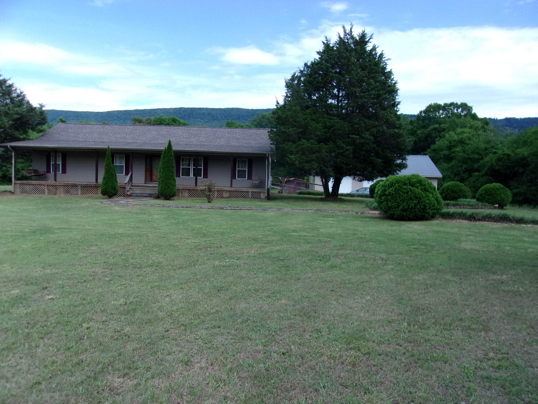 1303 Grayson Road Whitwell, TN 37397 - Photo 28 of 40 394_2619