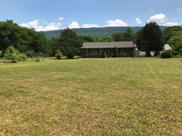 1303 Grayson Road Whitwell, TN 37397 - Photo 4 of 40 IMG_2584