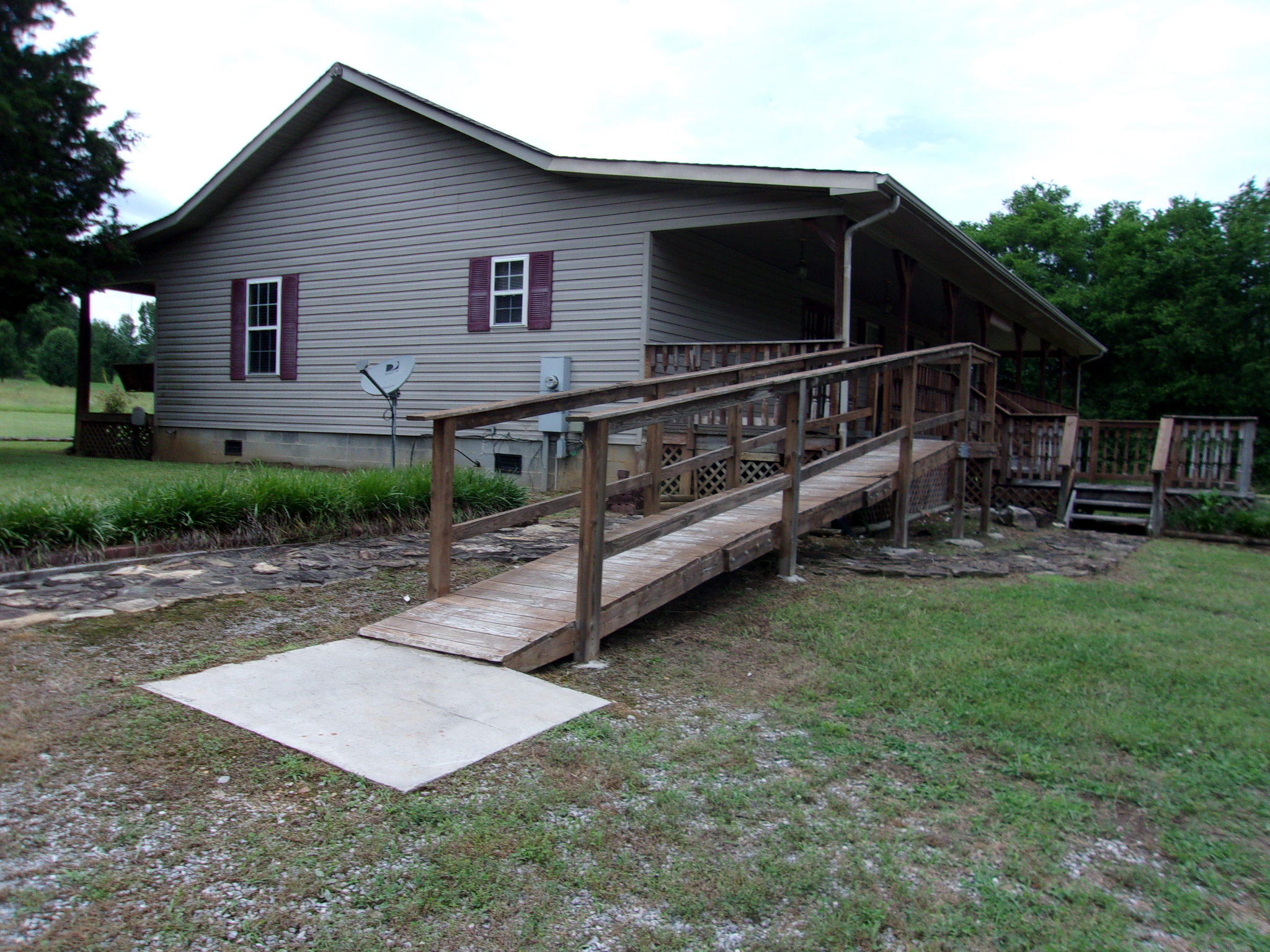 1303 Grayson Road Whitwell, TN 37397 - Photo 36 of 40 394_2645