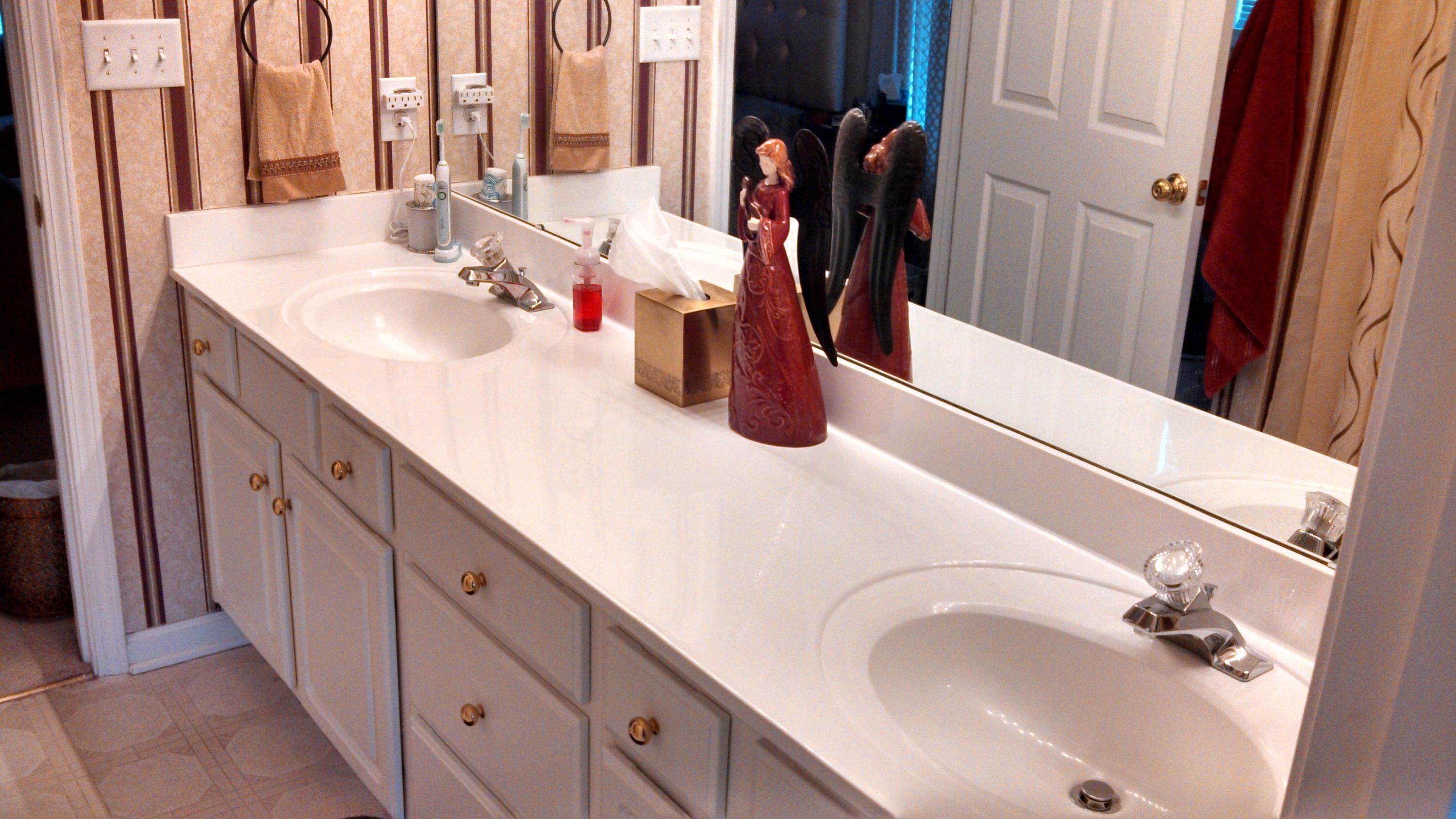 1947 South Clearing Road, Unit 24 Salem, VA 24153 - Photo 13 of 17 master bath
