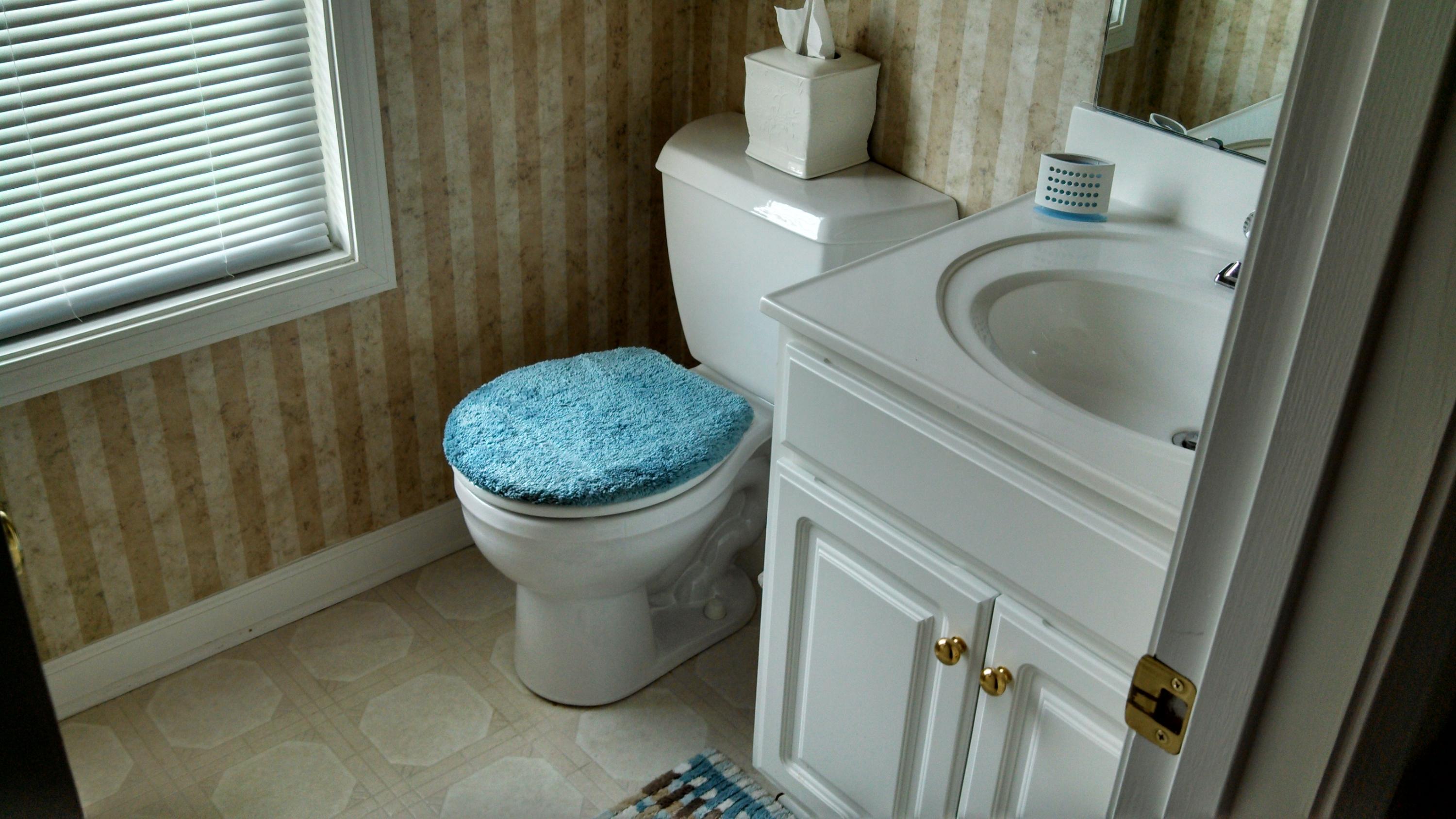 1947 South Clearing Road, Unit 24 Salem, VA 24153 - Photo 9 of 17 half bath