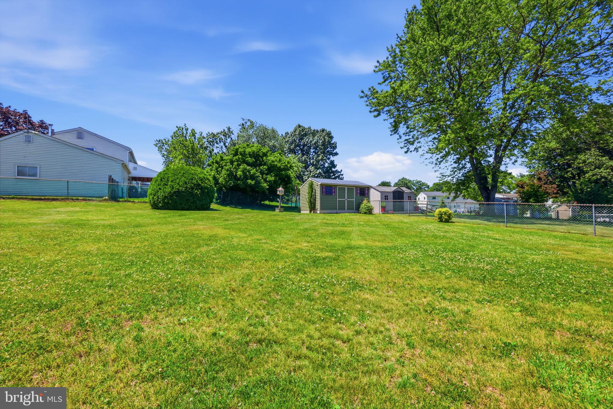 1320 Nevarc Road Warminster, PA 18974 - Photo 33 of 34