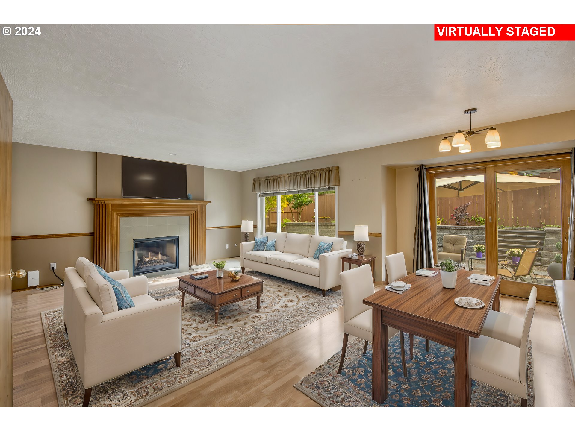 612 Southeast Lovrien Place Gresham, OR 97080 - Photo 10 of 48 a living room with furniture and a fireplace
