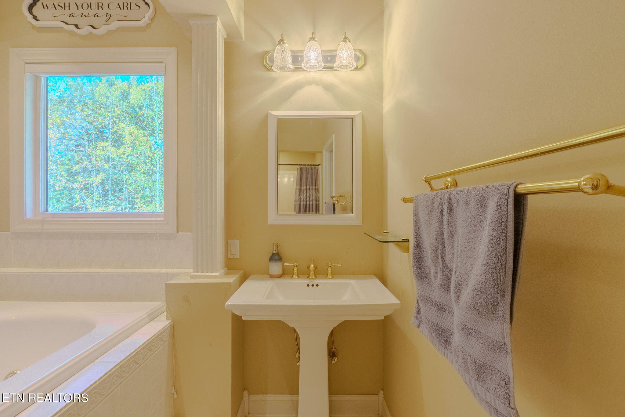 117 Cooper Road Tallassee, TN 37878 - Photo 20 of 51 19-web-or-mls-_DSC2038-HDR