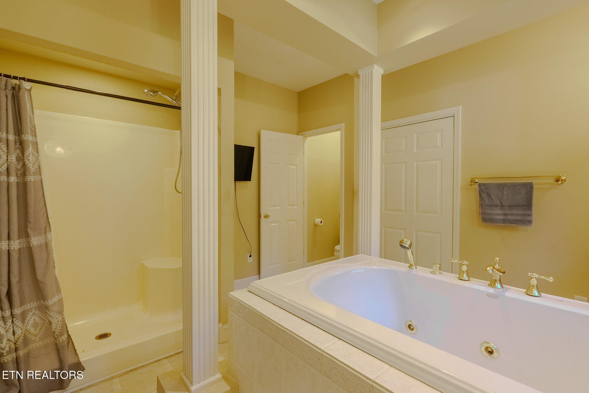 117 Cooper Road Tallassee, TN 37878 - Photo 28 of 51 22-web-or-mls-_DSC2123-HDR