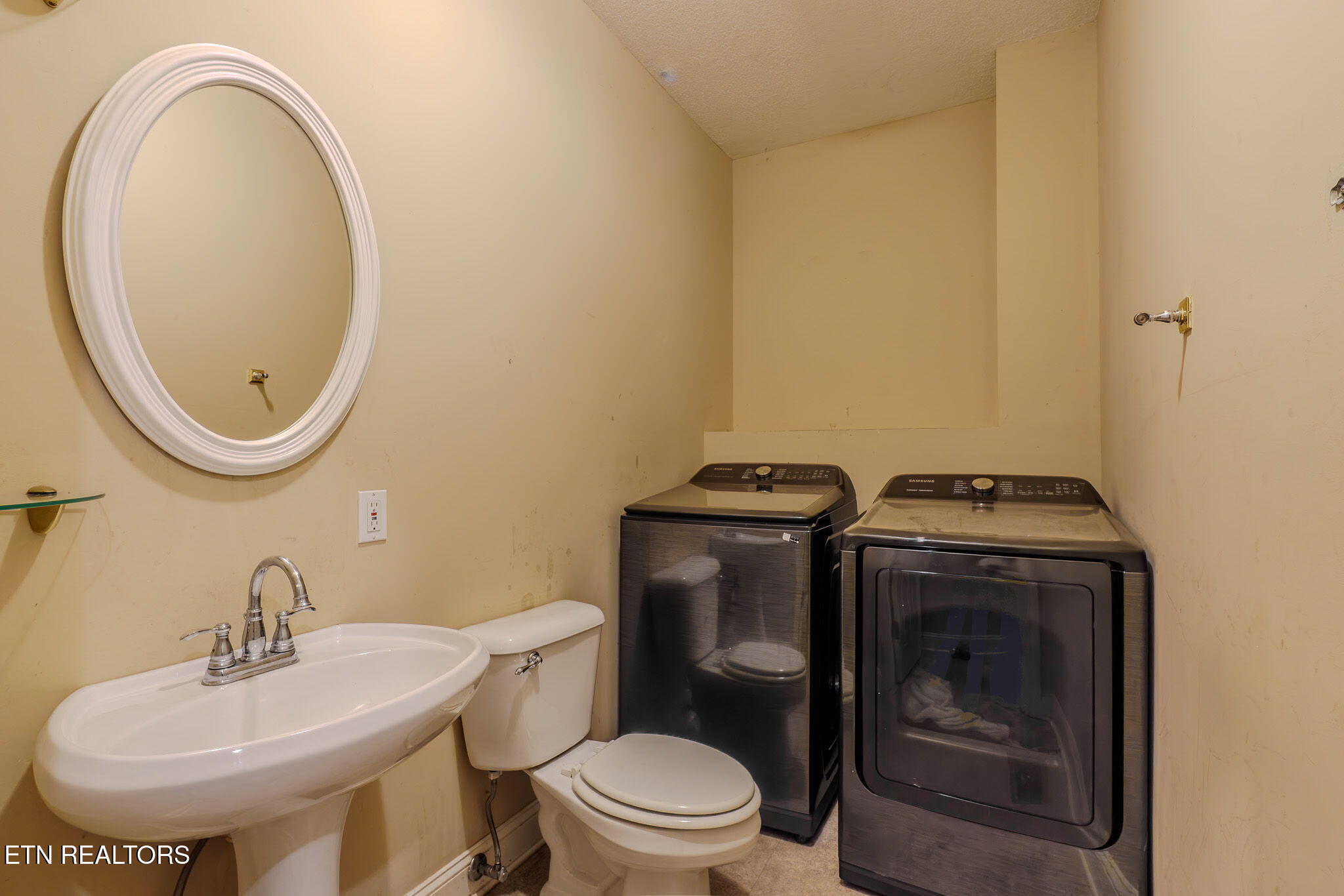 117 Cooper Road Tallassee, TN 37878 - Photo 39 of 51 15-web-or-mls-_DSC1828-HDR