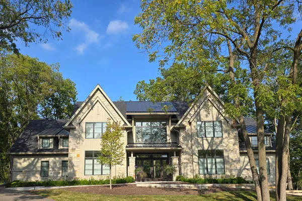 $229,000 | 964 Geneva National Avenue North, Unit 3307, Geneva, WI 53147