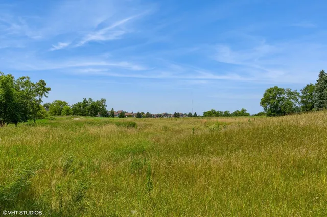 $229,000 | 964 Geneva National Avenue North, Unit 3307, Geneva, WI 53147