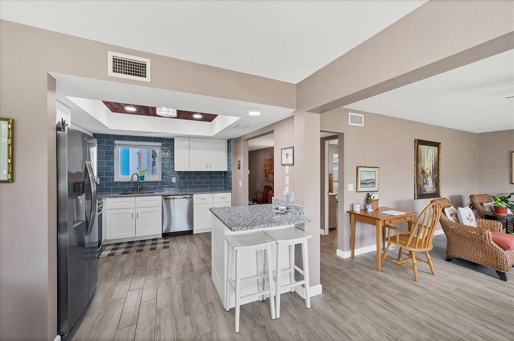 3806 Roxane Boulevard, Unit 161 Sarasota, FL 34235 - Photo 11 of 45