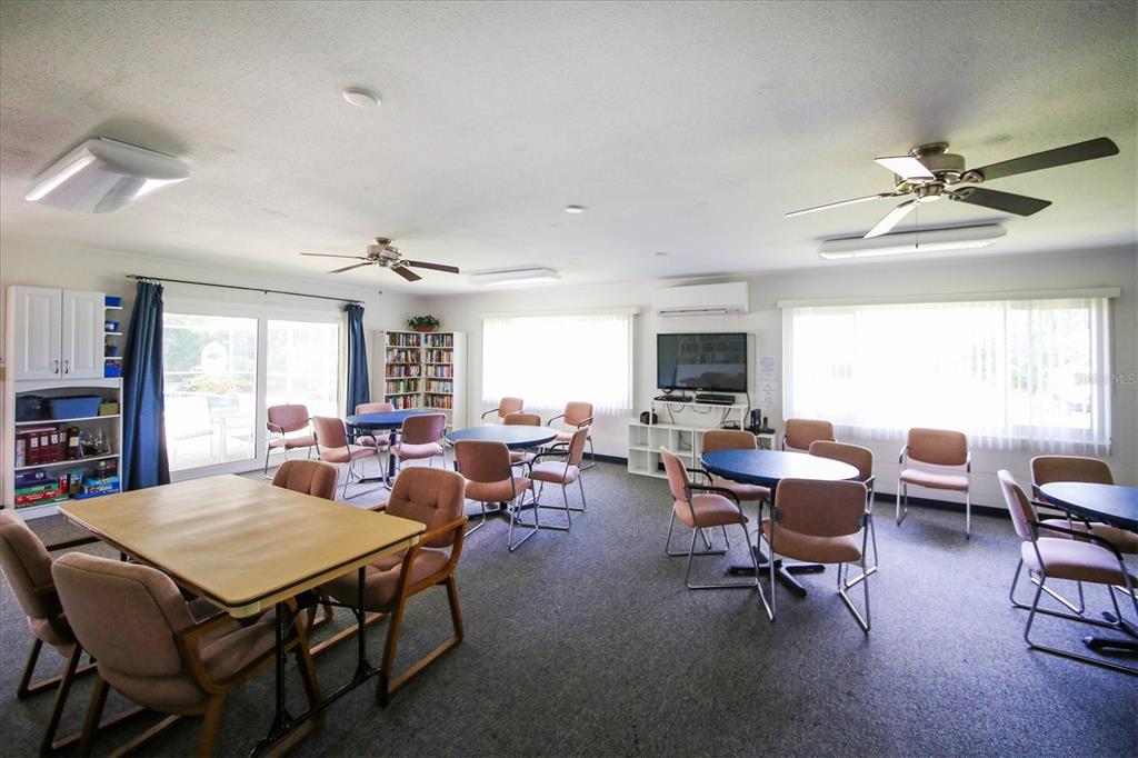 3806 Roxane Boulevard, Unit 161 Sarasota, FL 34235 - Photo 36 of 45