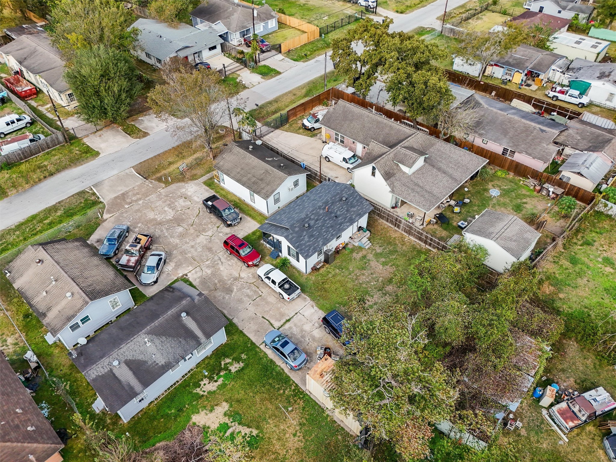 8514 Spaulding Street Houston, TX 77016 - Photo 16 of 19 an aerial view of a house with a yard
