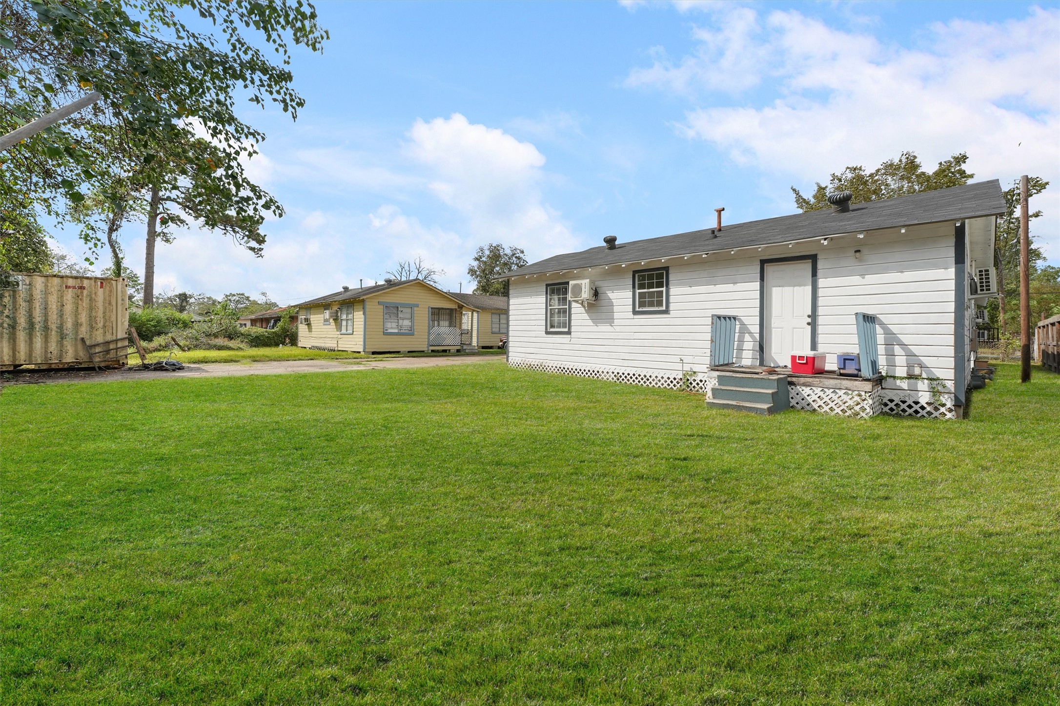 8514 Spaulding Street Houston, TX 77016 - Photo 9 of 19 a front view of house with yard and green space