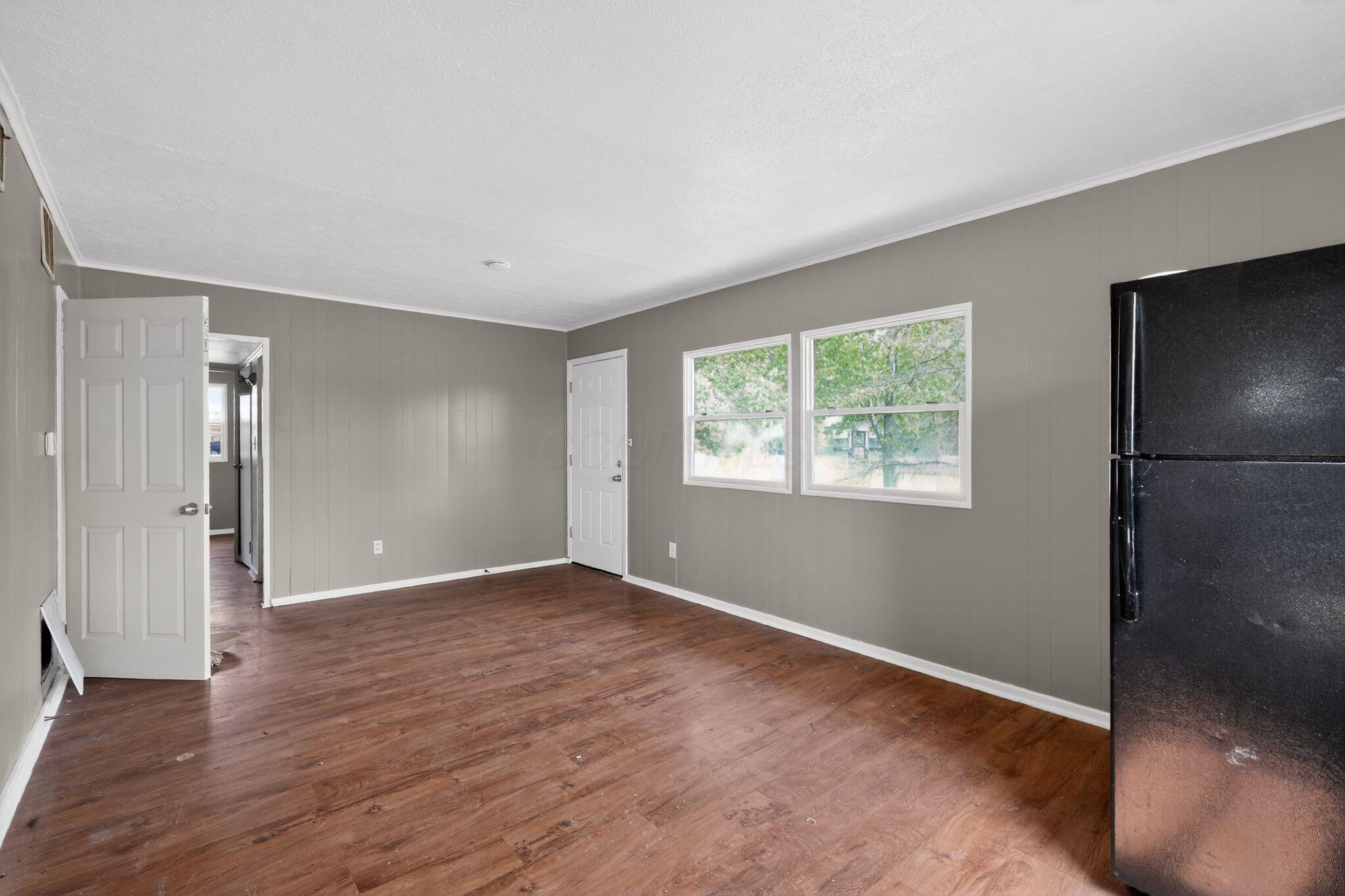 447 South Hampton Road Columbus, OH 43213 - Photo 11 of 31 11_447_S_Hampton_Rd_Columbus_OH_43213-Fo