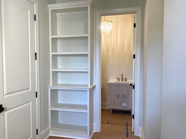 $889,946 | 606 Cedar Shadows Circle West, Collierville, TN 38017