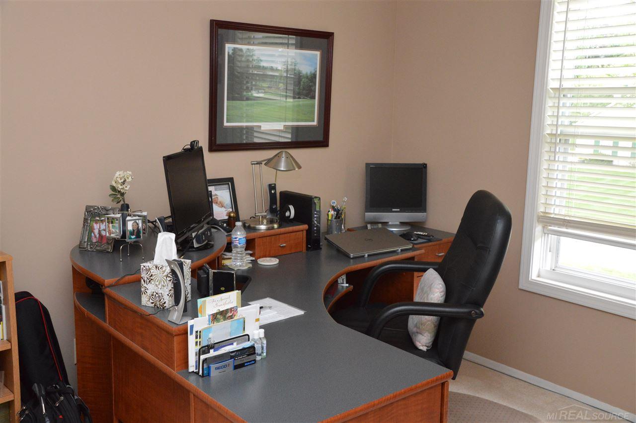 1385 West Fairview Lane Rochester Hills, MI 48306 - Photo 17 of 24