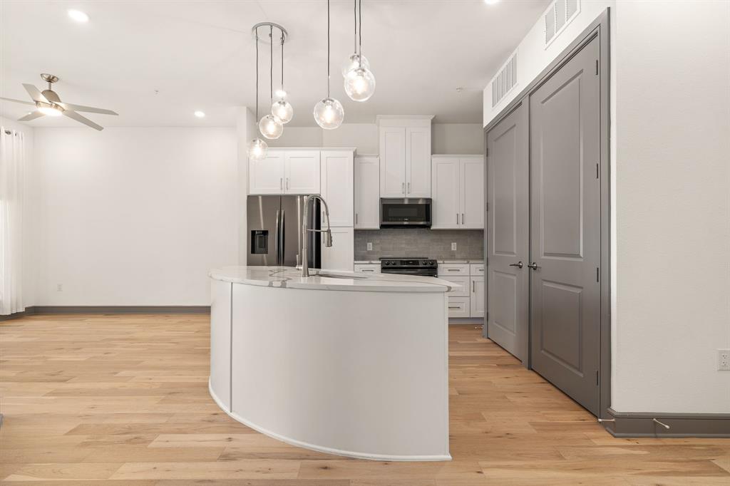 2700 Old Denton Road, Unit 2268 Carrollton, TX 75007 - Photo 3 of 14