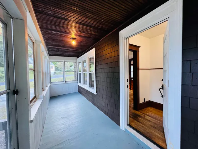 $275,000 | 9 Allen Court, St. Johnsbury, VT 05819