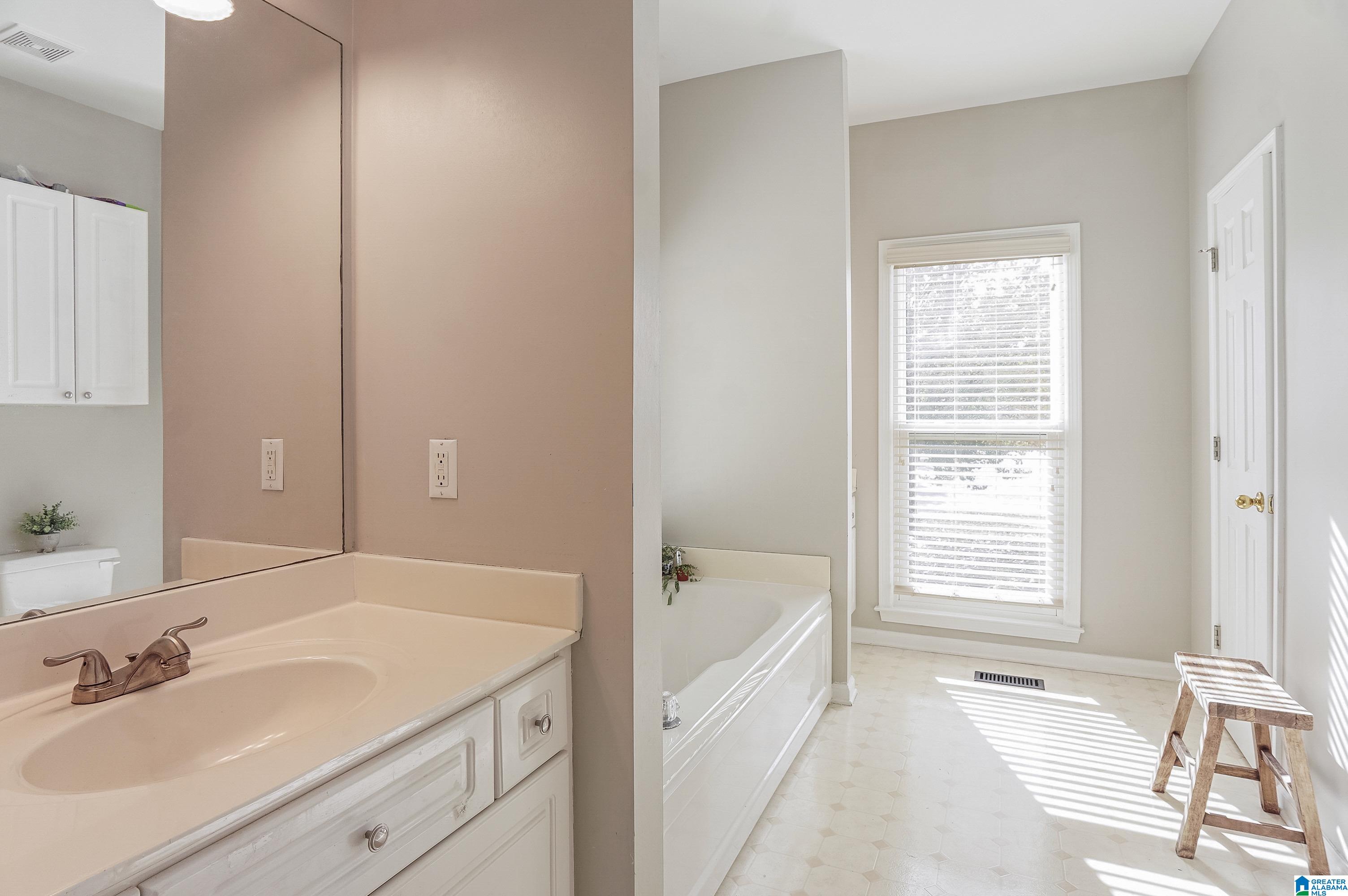 101 Grande View Lane Alabaster, AL 35114 - Photo 6 of 41