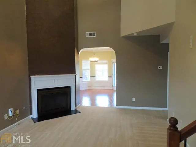 $2,175 | 155 Seabreeze Court, Newnan, GA 30265