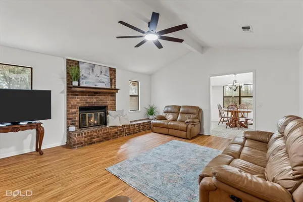 $199,900 | 103 Arkla Drive, Springhill, LA 71075