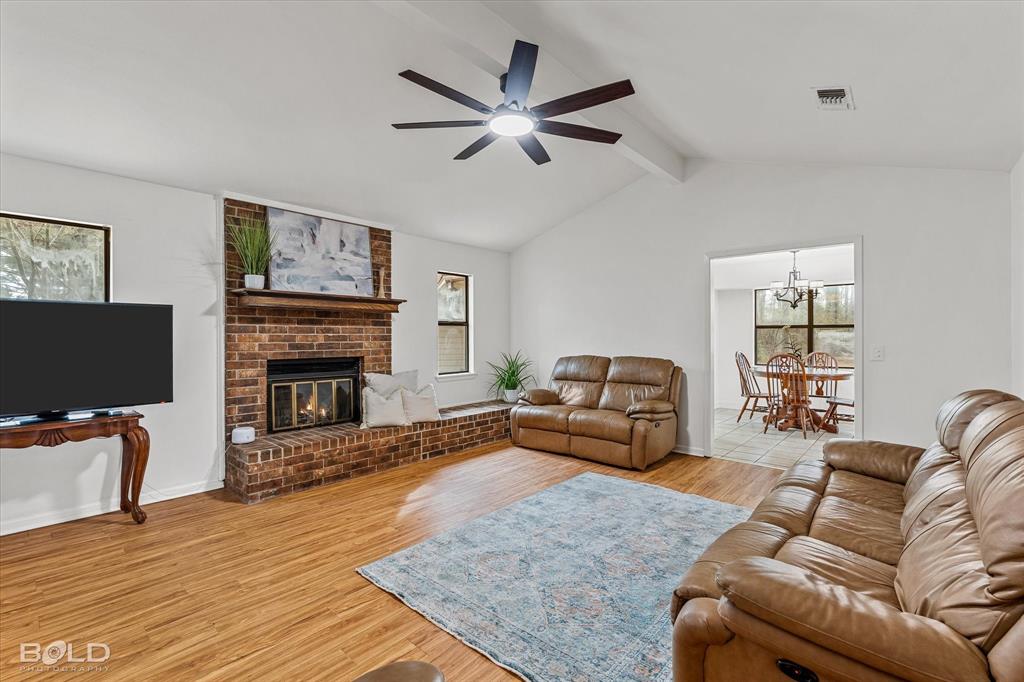 103 Arkla Drive Springhill, LA 71075 - Photo 5 of 34