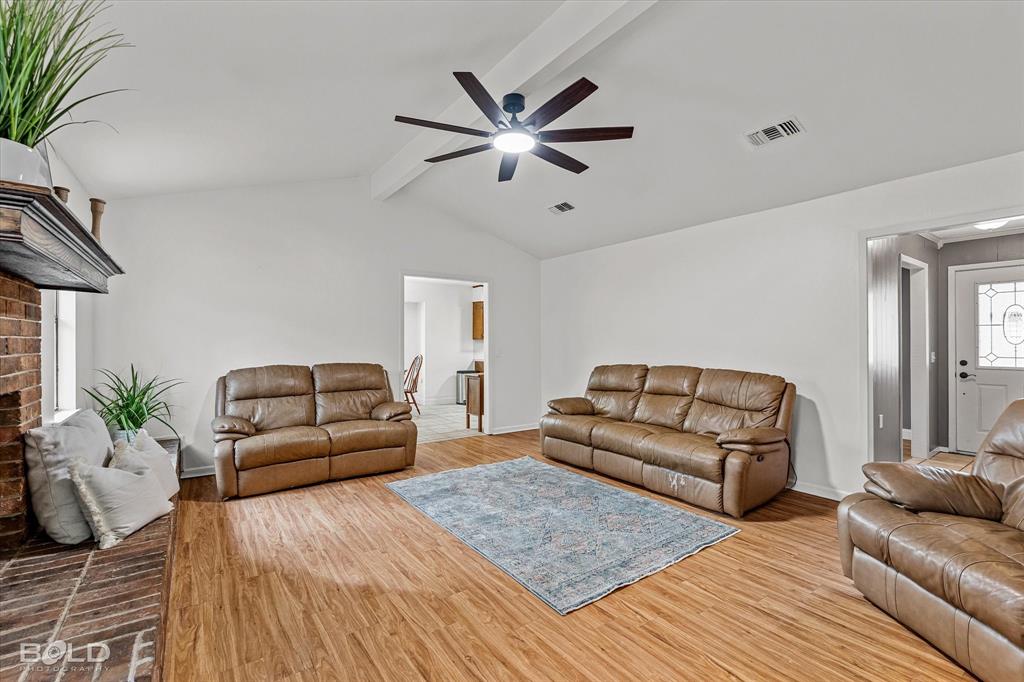 103 Arkla Drive Springhill, LA 71075 - Photo 6 of 34