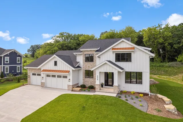 $1,699,000 | 5928 Burning Prairie, Waunakee, WI 53597