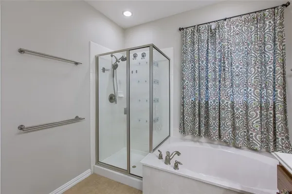 $3,000 | 7909 Amesbury Lane, Rowlett, TX 75089