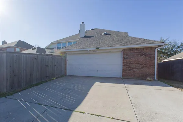 $3,000 | 7909 Amesbury Lane, Rowlett, TX 75089