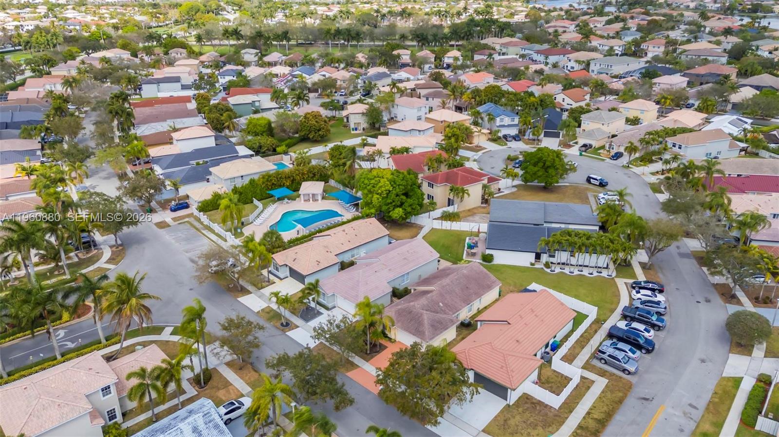 2627 Southwest 177th Avenue Miramar, FL 33029 - Photo 23 of 36