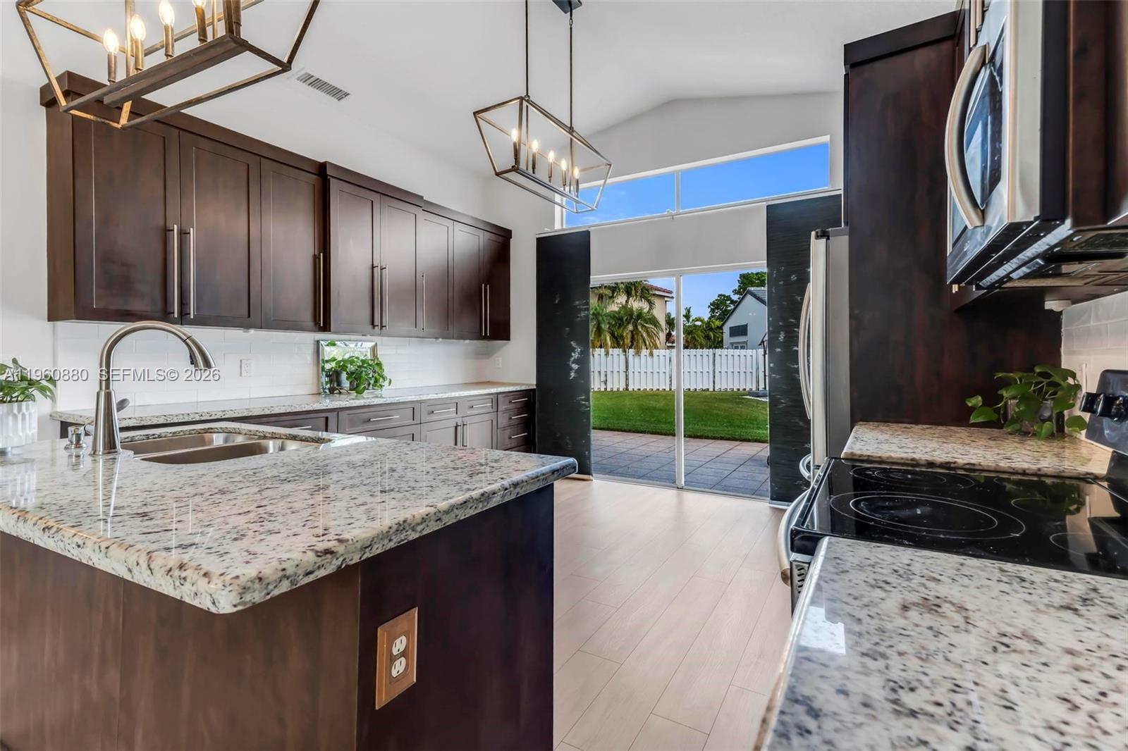 2627 Southwest 177th Avenue Miramar, FL 33029 - Photo 3 of 36