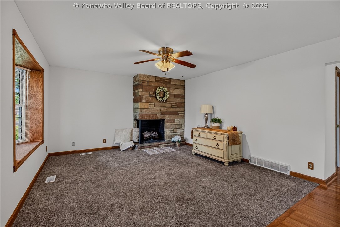 314 Cedar Crest Drive Ripley, WV 25271 - Photo 13 of 39 livingroom