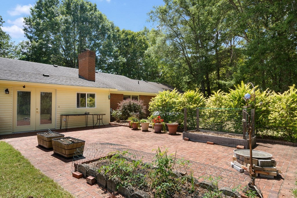 1110 West Ridge Road Wytheville, VA 24382 - Photo 7 of 72 Gallery Image 7