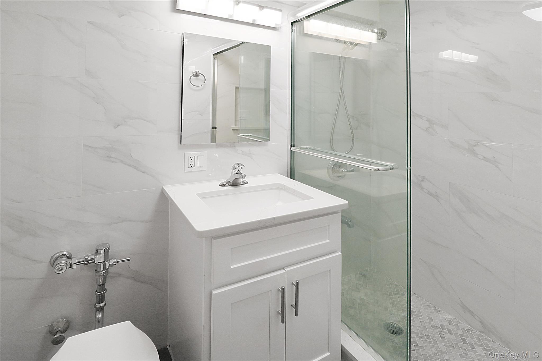 41-25 Kissena Boulevard, Unit 3F Queens, NY 11355 - Photo 3 of 7