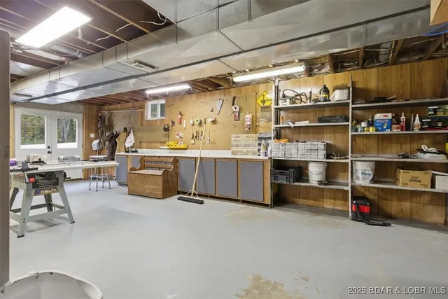 $405,000 | 47 Vaughan Road, Eldon, MO 65026