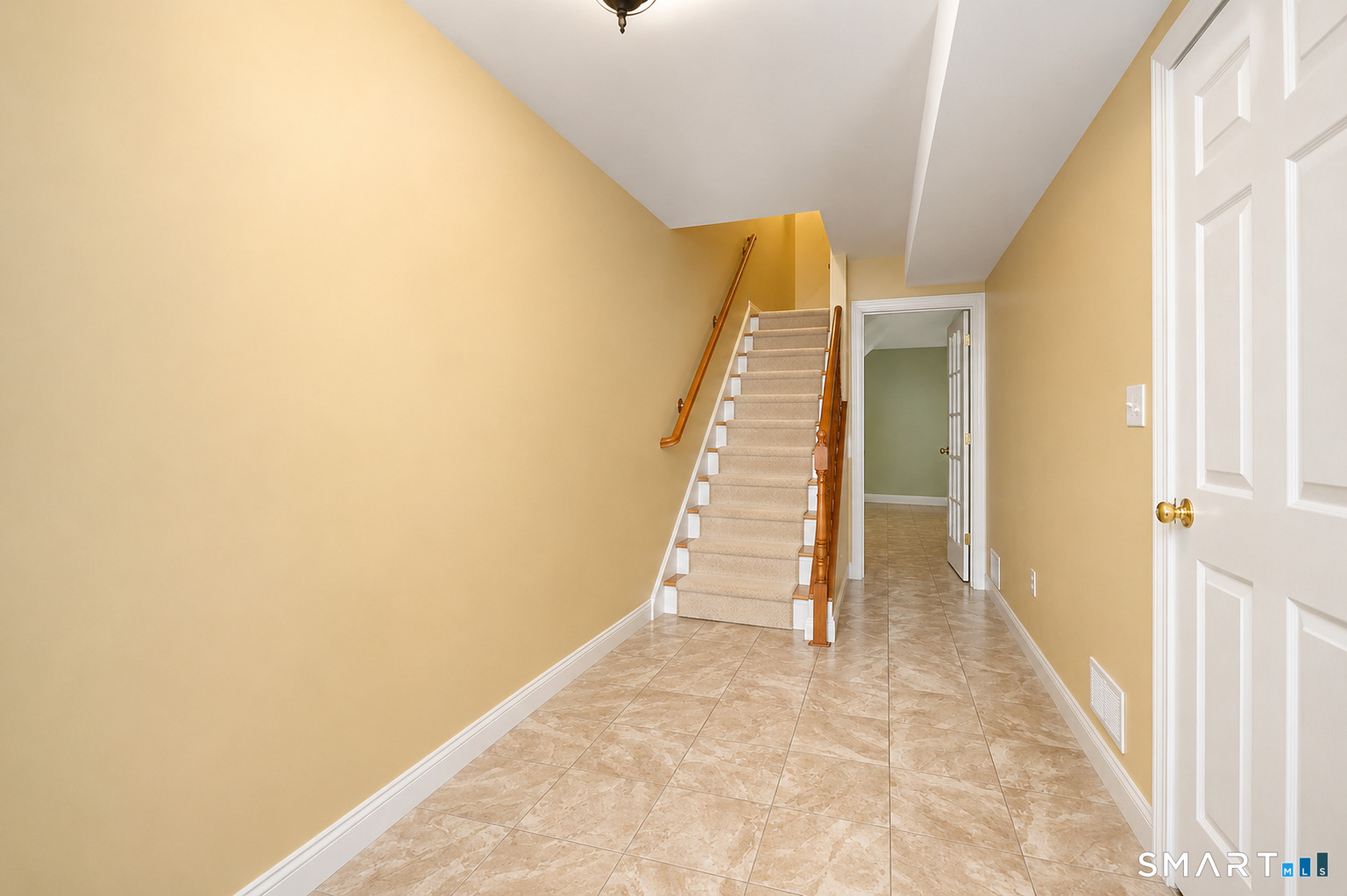 68 Quarry Farms, Unit 68 Meriden, CT 06451 - Photo 3 of 21