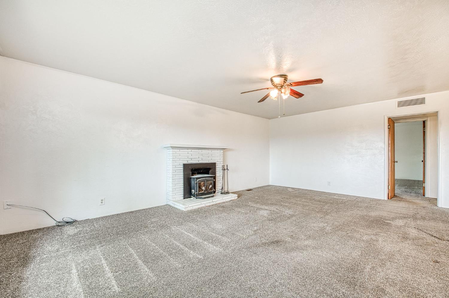 13130 South Henderson Road Caruthers, CA 93609 - Photo 19 of 36