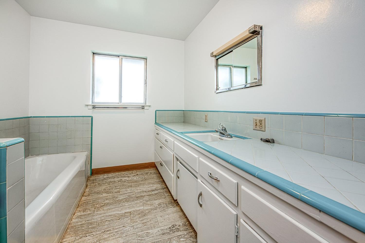 13130 South Henderson Road Caruthers, CA 93609 - Photo 25 of 36