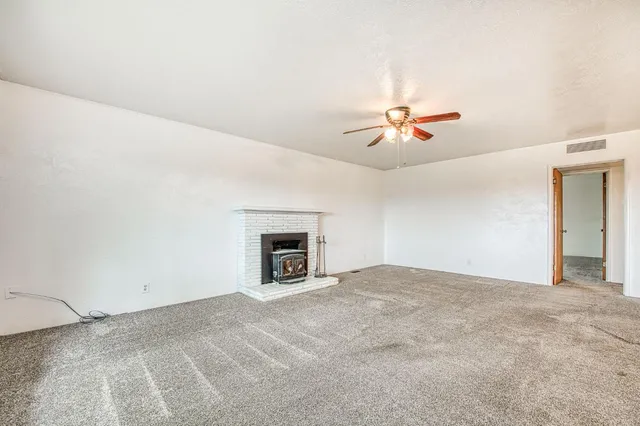 $325,000 | 13130 South Henderson Road, Caruthers, CA 93609