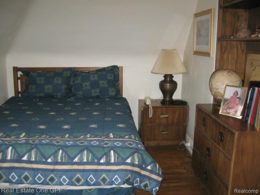 125 Moran Road Grosse Pointe, MI 48236 - Photo 17 of 21 17 IMG_1436.jpg
