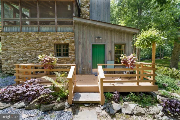 $829,900 | 1132 Terrapin Neck Road, Shepherdstown, WV 25443