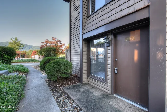 $147,800 | 515 Pilgrim Court, Unit D, Johnson City, TN 37601